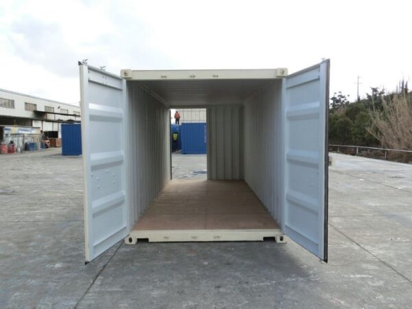 20ft 3-door shipping container doors open