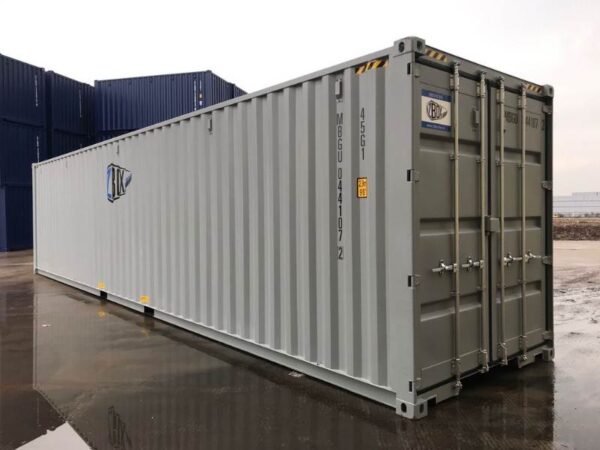 40ft double door high cube container from the side