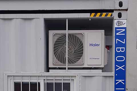 Cavity heat pump and air conditioning for shipping container