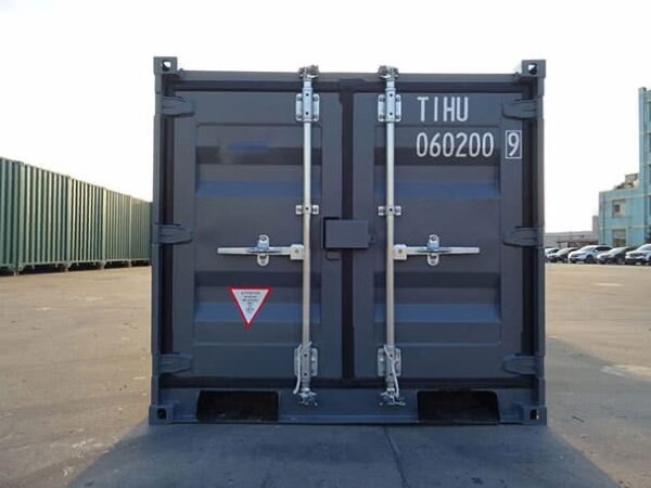 6ft-shipping-container-rear