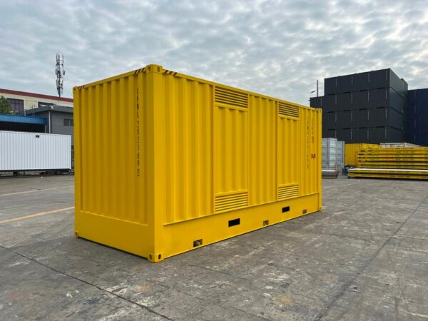 20ft High Cube Open Side Dangerous Goods Container with Bund Capacity of 5000L Back View