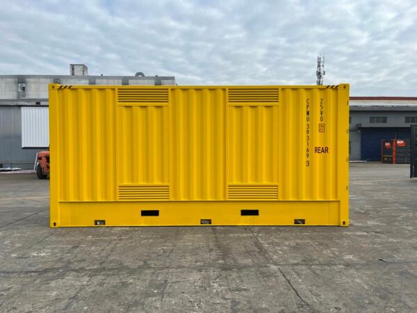 20ft High Cube Open Side Dangerous Goods Container with Bund Capacity of 5000L Rear View